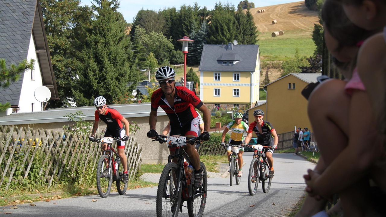 Vier-Hübel-Tour Vier-Hübel-Tour